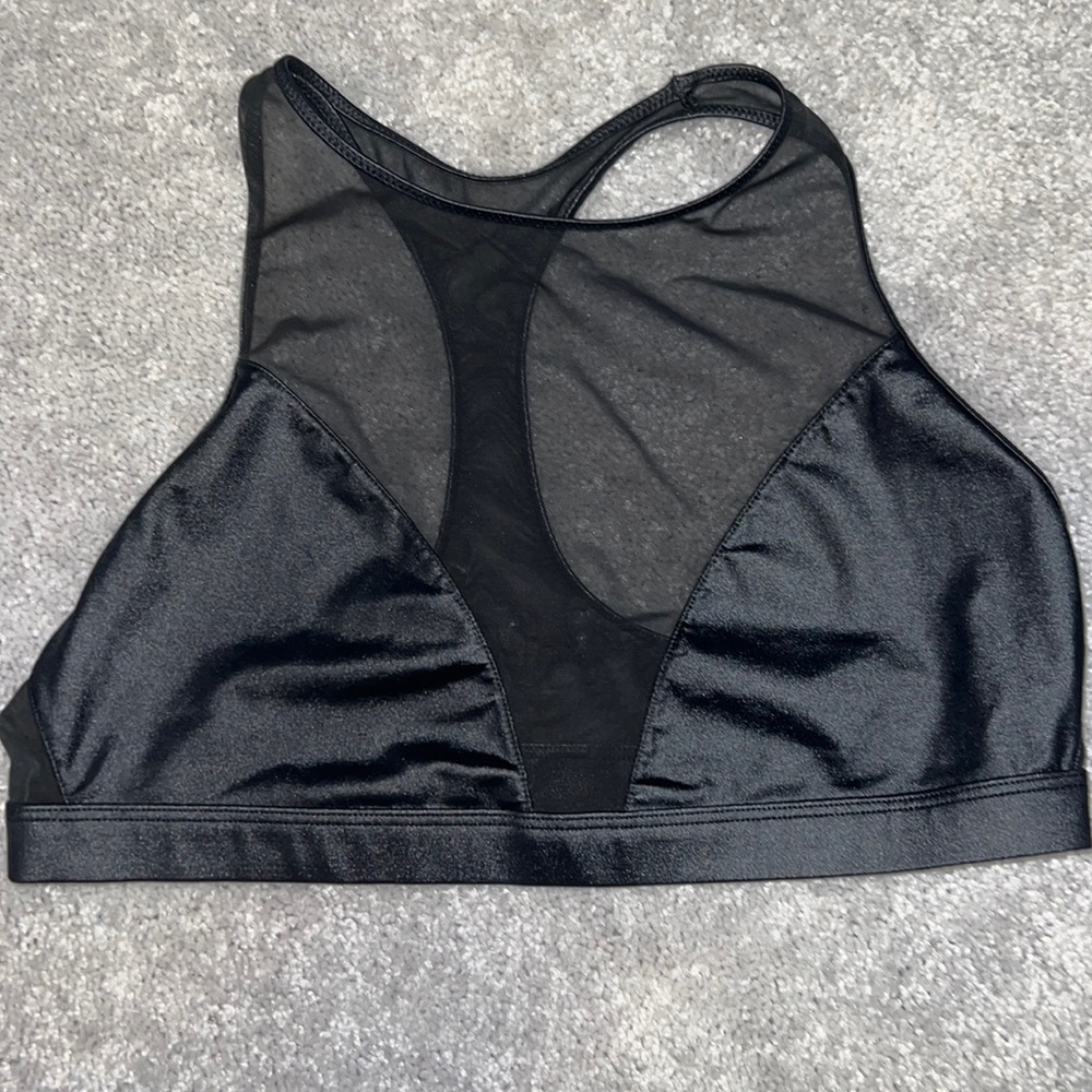 sports bra L